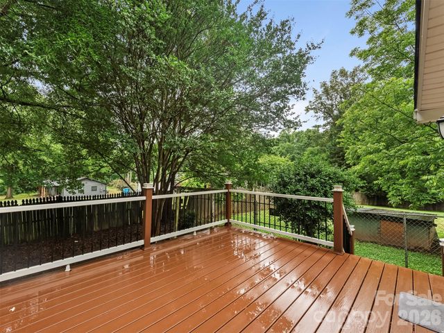 1016 Underwood Road, Matthews, NC 28104