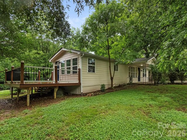 1016 Underwood Road, Matthews, NC 28104