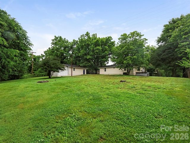 1016 Underwood Road, Matthews, NC 28104