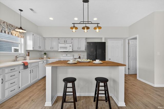 3735 S Mcdougal Street, Bloomington, IN 47403