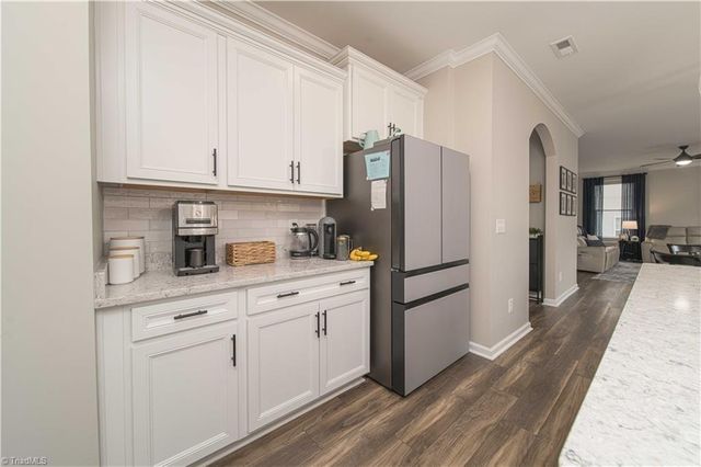 6284 Finch Meadow Court, Clemmons, NC 27012