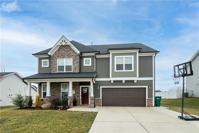 6284 Finch Meadow Court, Clemmons, NC 27012