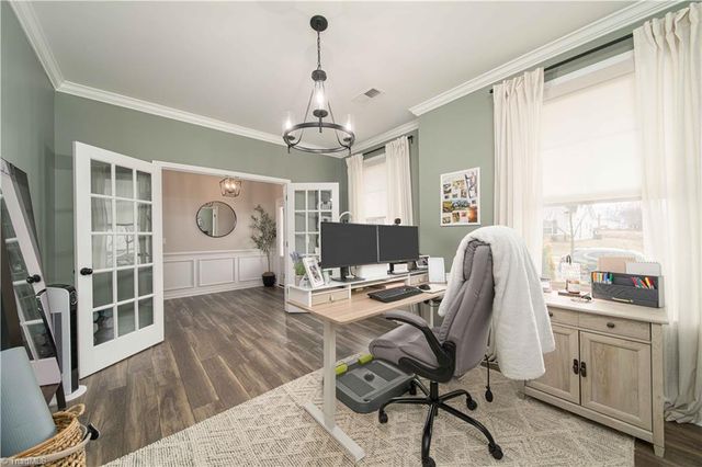 6284 Finch Meadow Court, Clemmons, NC 27012