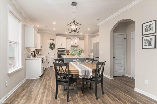 6284 Finch Meadow Court, Clemmons, NC 27012