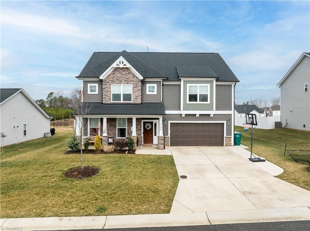 6284 Finch Meadow Court, Clemmons, NC 27012