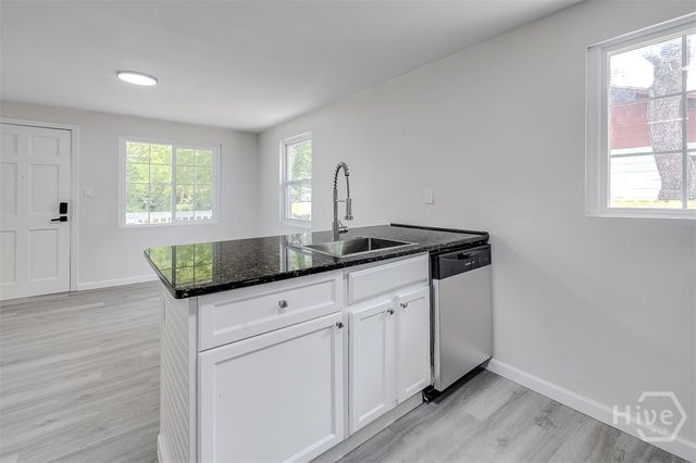 1006 Lynah Street, Savannah, GA 31415