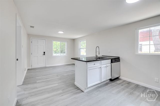 1006 Lynah Street, Savannah, GA 31415