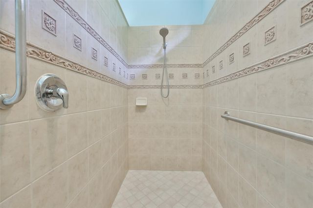 147 SILVER FALLS DRIVE, Apollo Beach, FL 33572