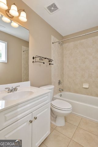 215 River Dance Way, Tyrone, GA 30290
