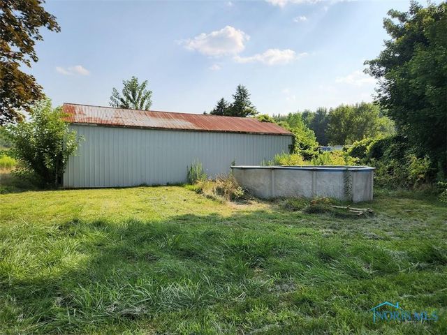 8535 Airport Highway, Holland, OH 43528