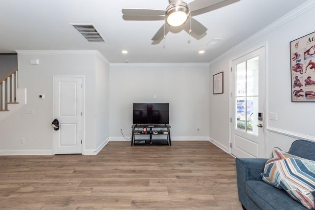 513 Green Fern Drive, Summerville, SC 29483