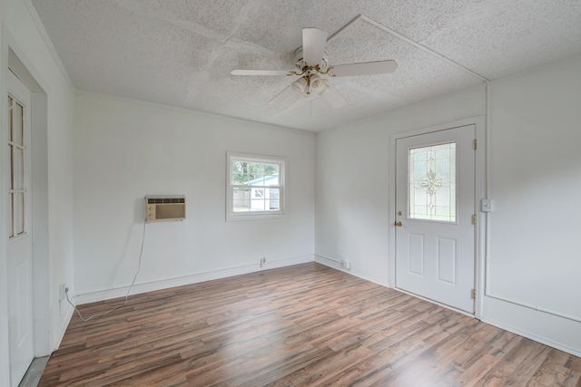 237 Horseshoe Drive, Goose Creek, SC 29445