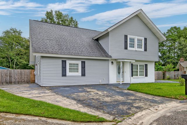 237 Horseshoe Drive, Goose Creek, SC 29445