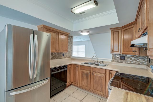 237 Horseshoe Drive, Goose Creek, SC 29445