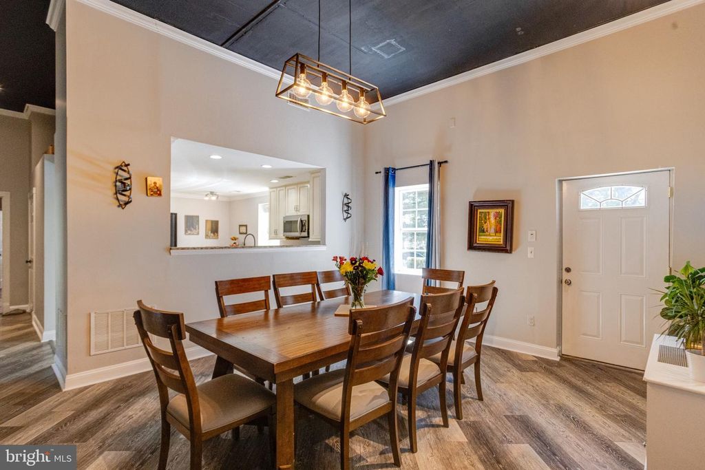 Image 36 of property listing at 602 CASCADE VIEW CT, Parkton, MD 21120