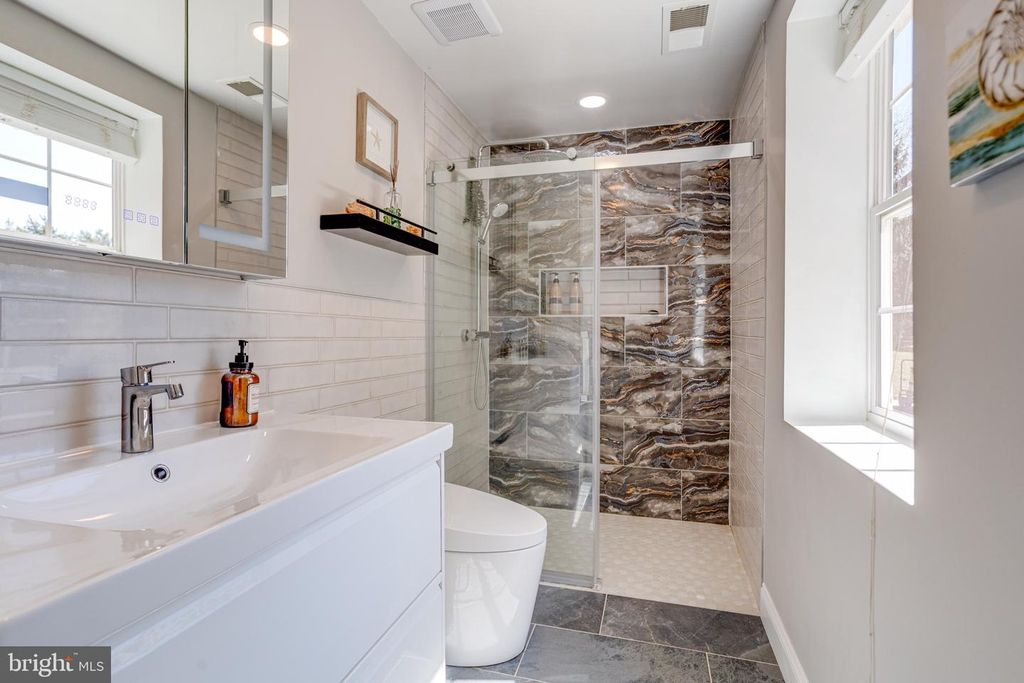 Image 58 of property listing at 602 CASCADE VIEW CT, Parkton, MD 21120