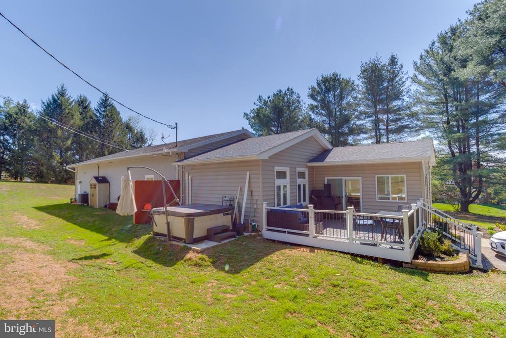 Image 65 of property listing at 602 CASCADE VIEW CT, Parkton, MD 21120