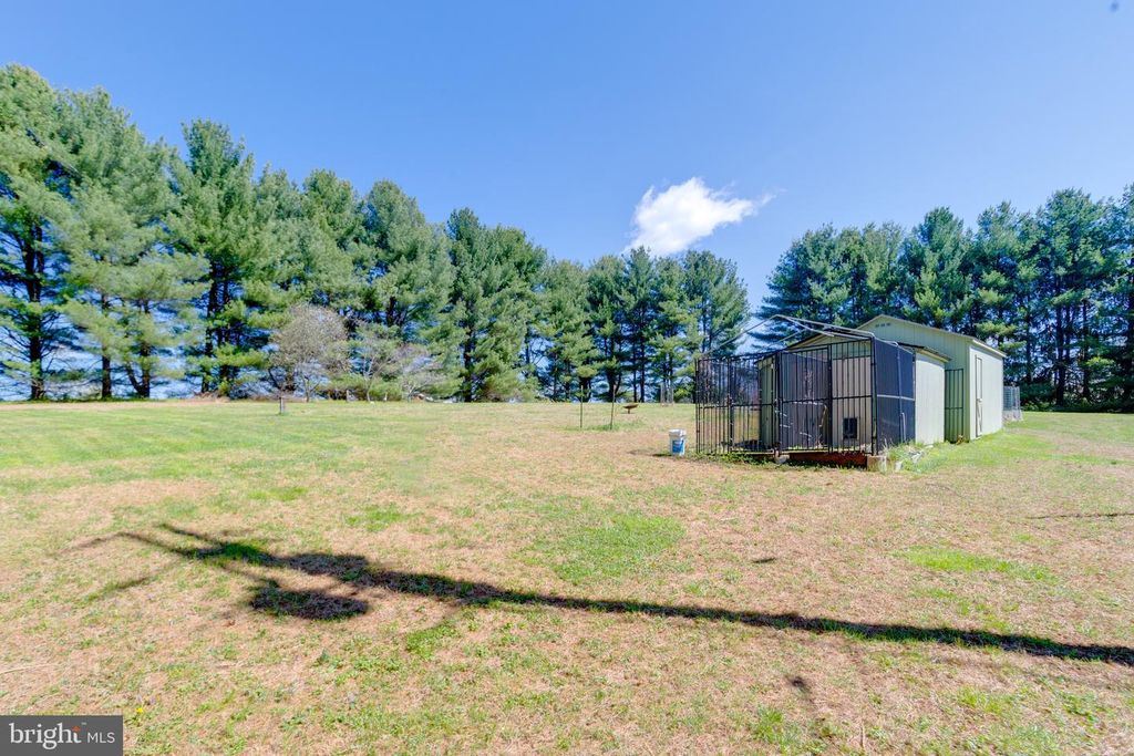 Image 66 of property listing at 602 CASCADE VIEW CT, Parkton, MD 21120