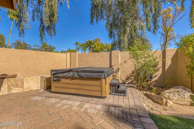 601 W GIBRALTAR Lane, Phoenix, AZ 85023