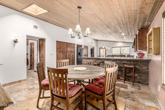 601 W GIBRALTAR Lane, Phoenix, AZ 85023