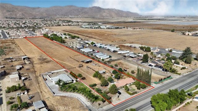 492 S Sanderson Avenue, San Jacinto, CA 92582