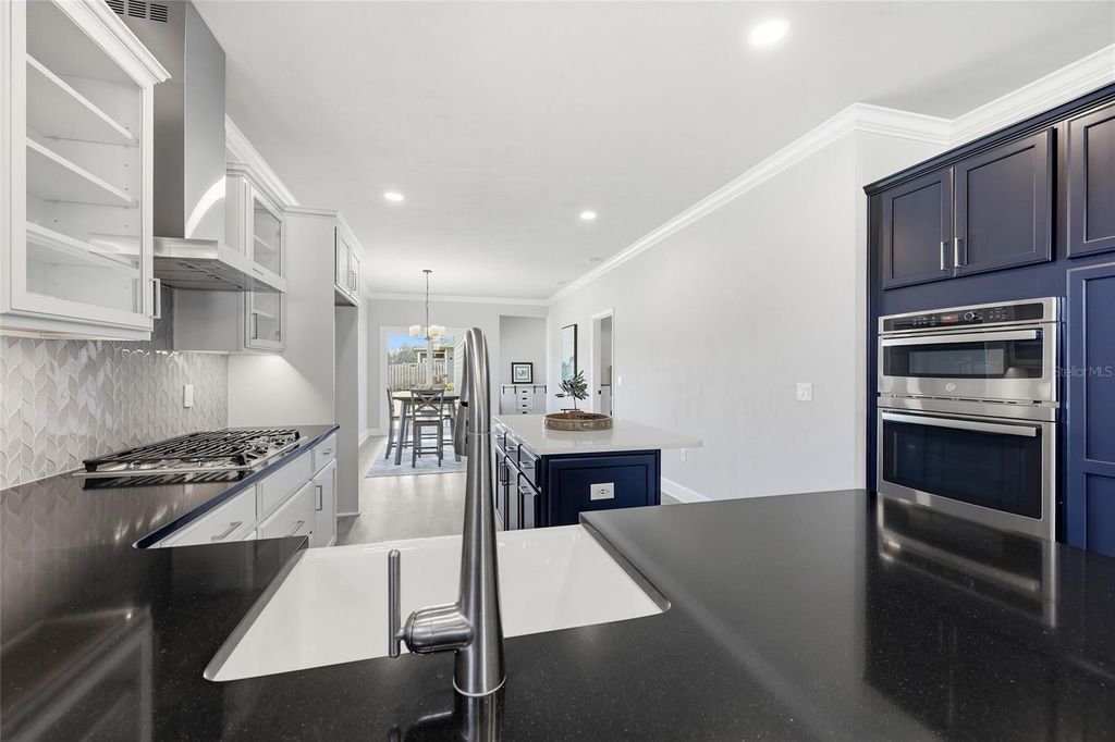 Image 13 of property listing at 9567 SW 66TH LANE, Gainesville, FL 32608