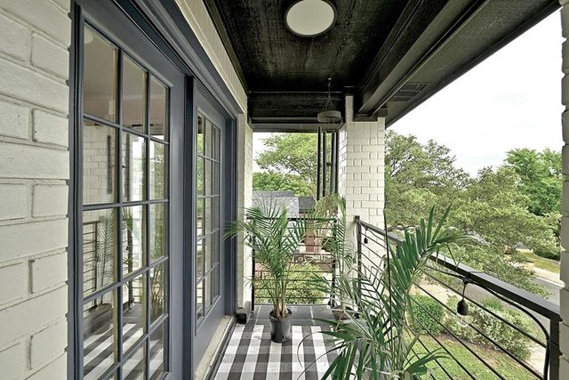 6804 Gabion DR, Austin, TX 78749