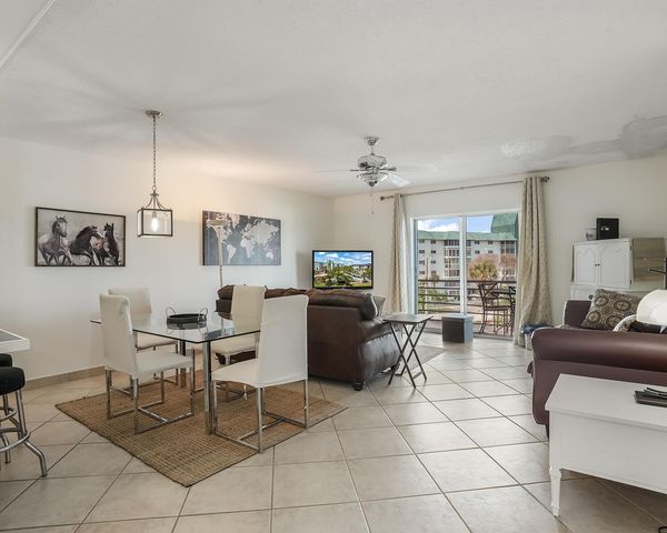 4770 NW 21st Street 402, Lauderhill, FL 33313