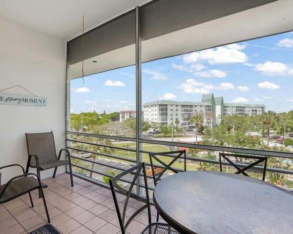 4770 NW 21st Street 402, Lauderhill, FL 33313