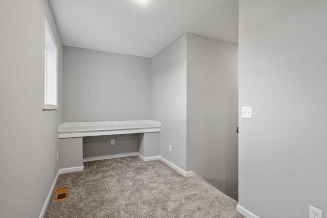 1433 192nd Avenue, East Bethel, MN 55011