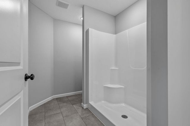 1433 192nd Avenue, East Bethel, MN 55011