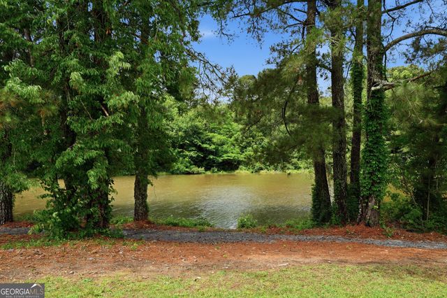 110 Waterside Drive, Calhoun, GA 30701