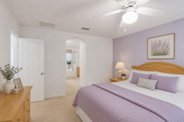 652 HIGHGATE PARK BOULEVARD, Davenport, FL 33897