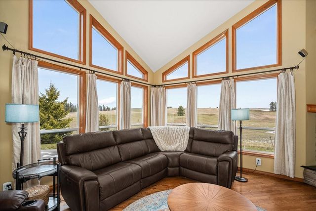 7303 E Bigelow Gulch Rd, Spokane, WA 99217