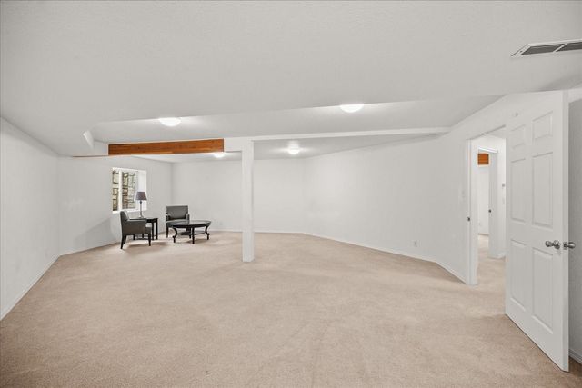 7303 E Bigelow Gulch Rd, Spokane, WA 99217