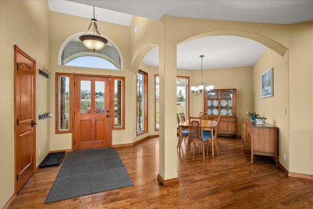 7303 E Bigelow Gulch Rd, Spokane, WA 99217