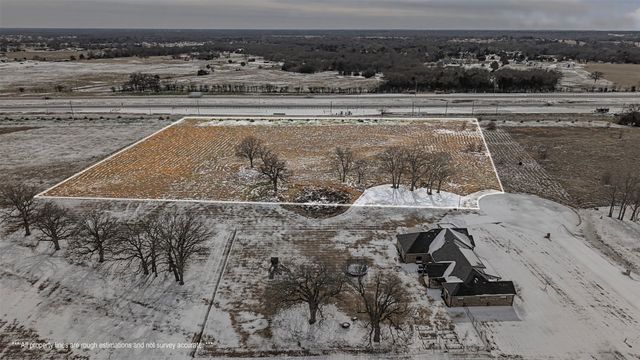 2077 Eastfield Drive, Wills Point, TX 75169