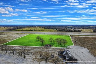 2077 Eastfield Drive, Wills Point, TX 75169