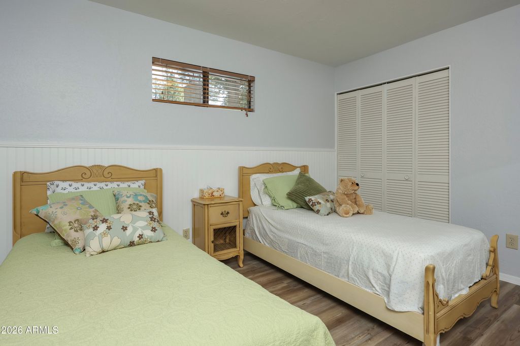 Image 23 of property listing at 840 E CARIBOU Road, Munds Park, AZ 86017