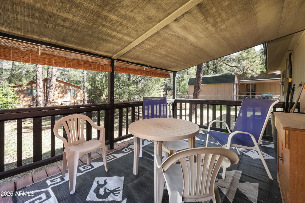 Image 27 of property listing at 840 E CARIBOU Road, Munds Park, AZ 86017