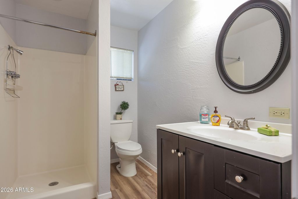 Image 31 of property listing at 840 E CARIBOU Road, Munds Park, AZ 86017