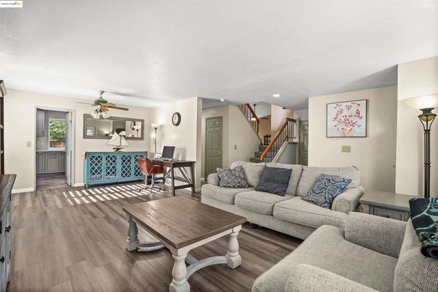 2908 Bellflower Dr, Antioch, CA 94531