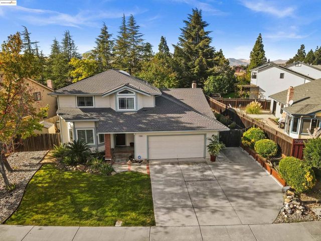 2908 Bellflower Dr, Antioch, CA 94531