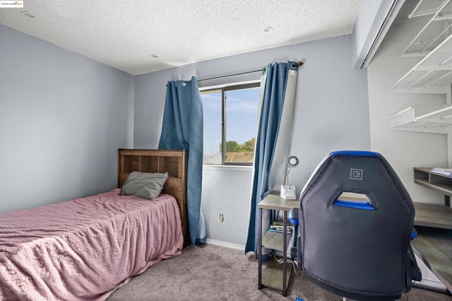 2908 Bellflower Dr, Antioch, CA 94531