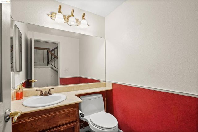 2908 Bellflower Dr, Antioch, CA 94531