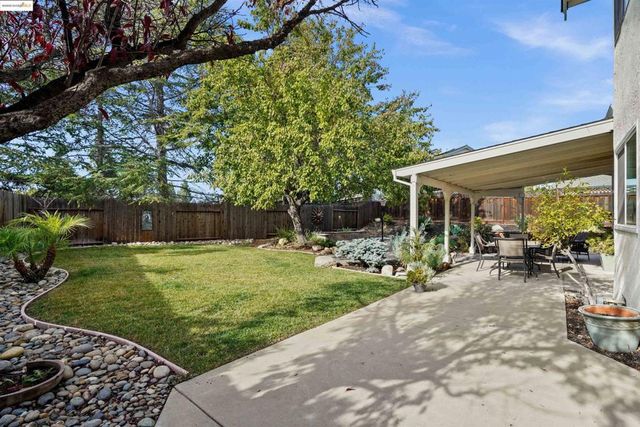 2908 Bellflower Dr, Antioch, CA 94531