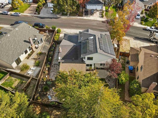 2908 Bellflower Dr, Antioch, CA 94531