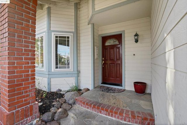 2908 Bellflower Dr, Antioch, CA 94531