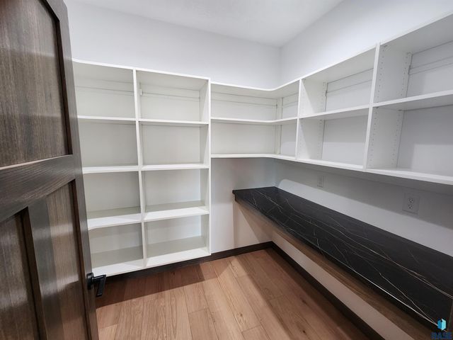 431 E Center Ave Avenue, Salem, SD 57058