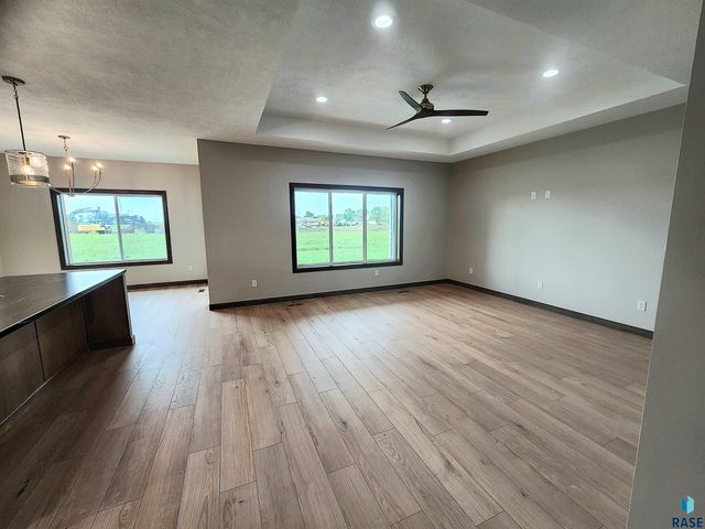 431 E Center Ave Avenue, Salem, SD 57058